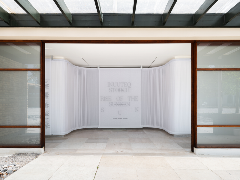 Indgangen til udstillingen i 2024. Foto: Ugo Carmeni.