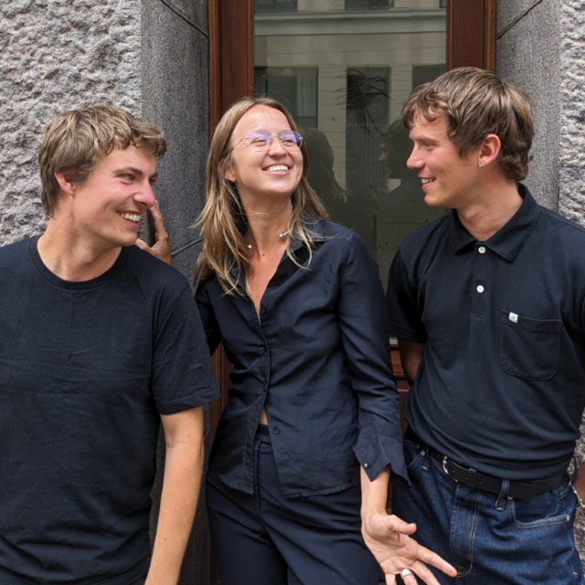 Portræt af tre personer 